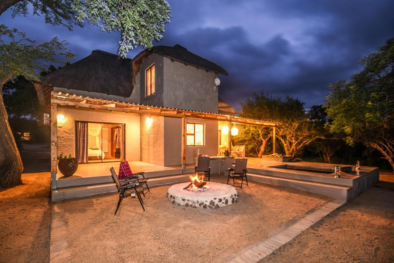 Khiza Bush Retreat Villa โฮดสปรูท ภายนอก รูปภาพ