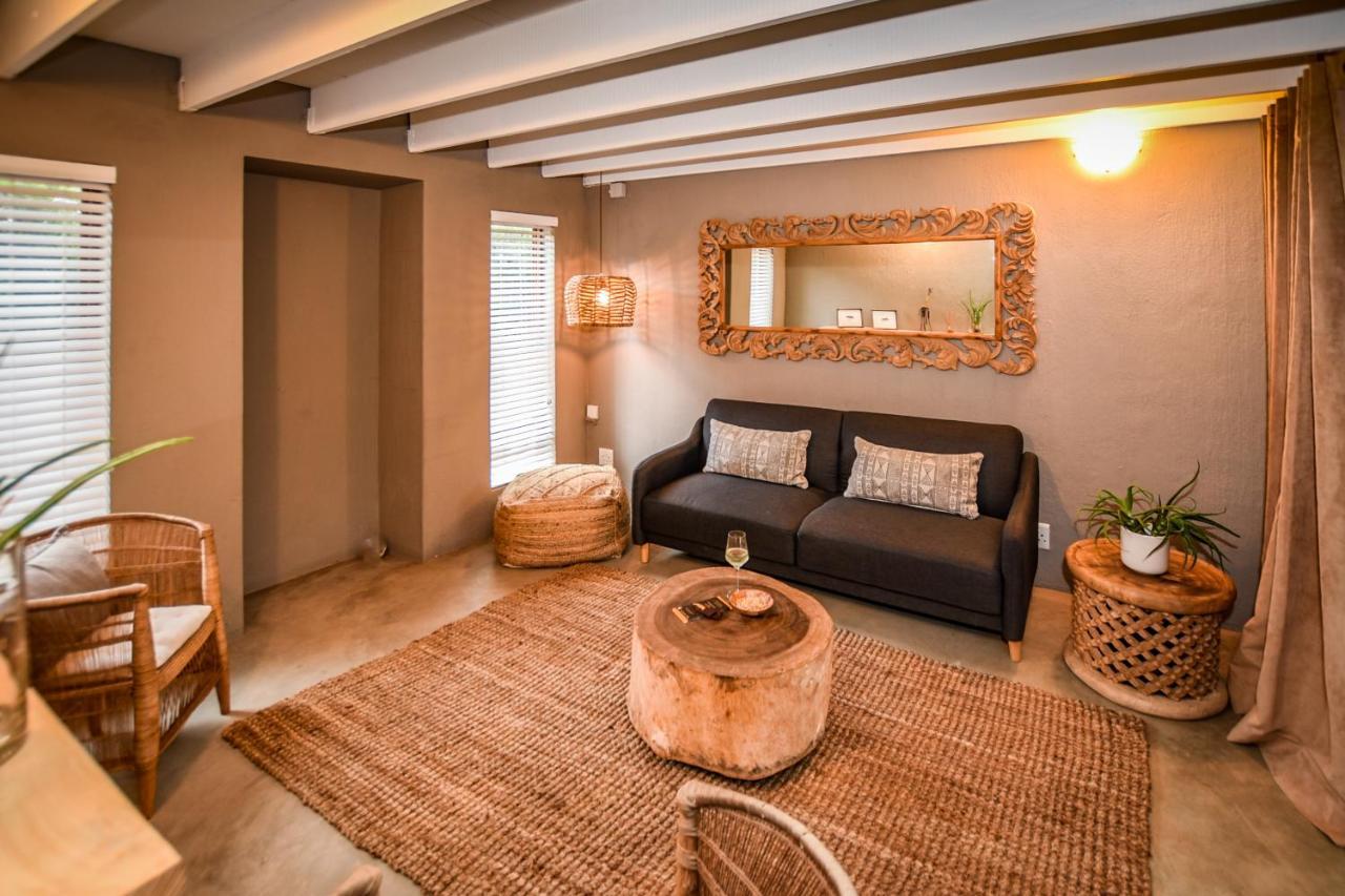 Khiza Bush Retreat Villa โฮดสปรูท ภายนอก รูปภาพ